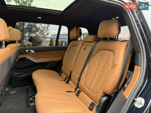 Черный БМВ X7, объемом двигателя 2.99 л и пробегом 117 тыс. км за 103900 $, фото 61 на Automoto.ua
