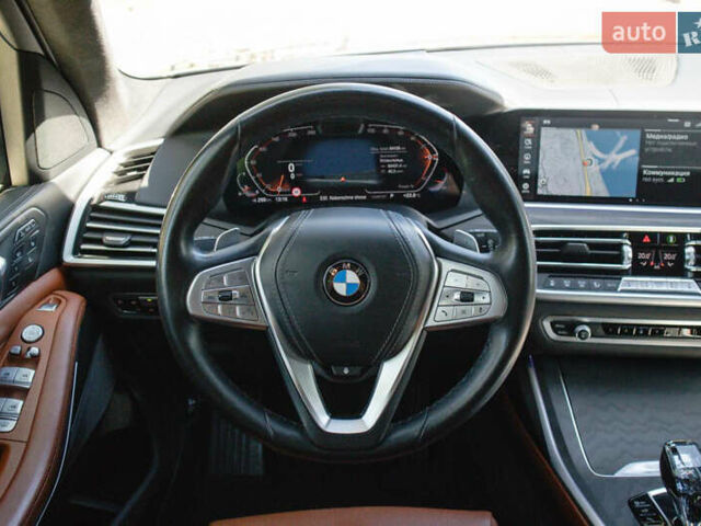 Черный БМВ X7, объемом двигателя 3 л и пробегом 64 тыс. км за 73500 $, фото 68 на Automoto.ua