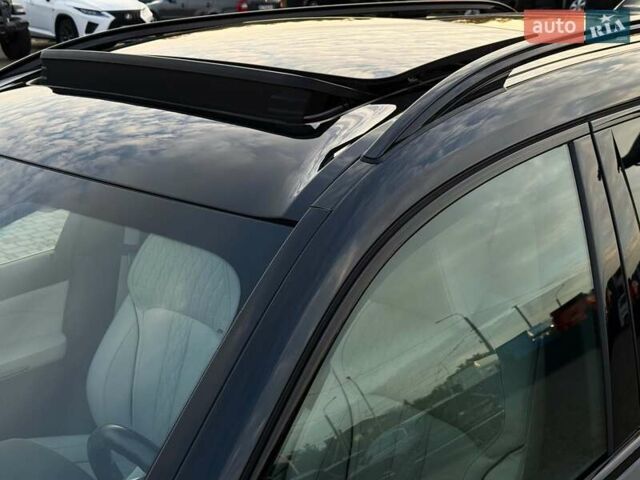 Черный БМВ X7, объемом двигателя 3 л и пробегом 110 тыс. км за 96499 $, фото 23 на Automoto.ua