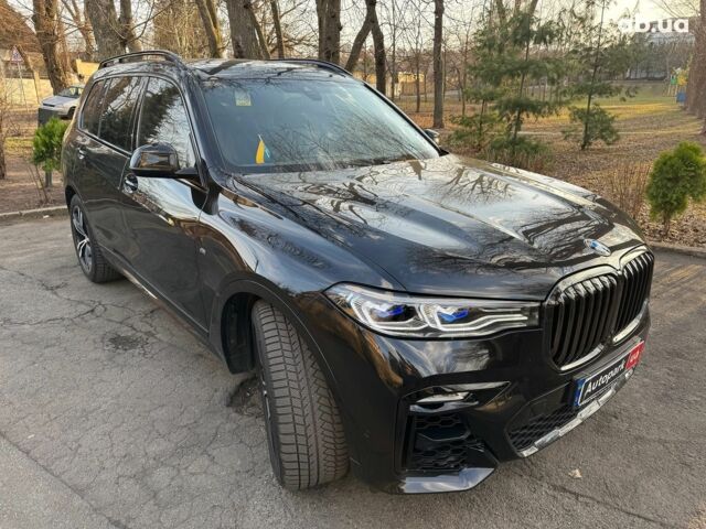 Черный БМВ X7, объемом двигателя 3 л и пробегом 13 тыс. км за 113800 $, фото 4 на Automoto.ua