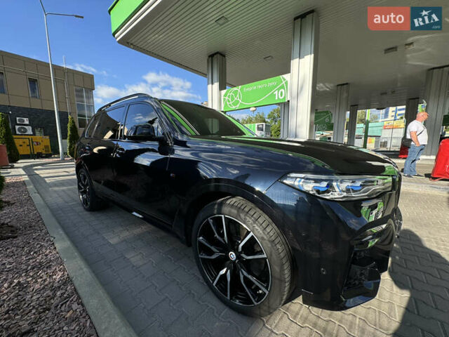 Черный БМВ X7, объемом двигателя 2.99 л и пробегом 37 тыс. км за 92000 $, фото 5 на Automoto.ua