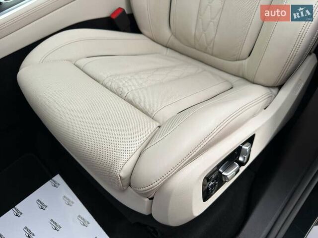 Черный БМВ X7, объемом двигателя 3 л и пробегом 110 тыс. км за 96499 $, фото 52 на Automoto.ua