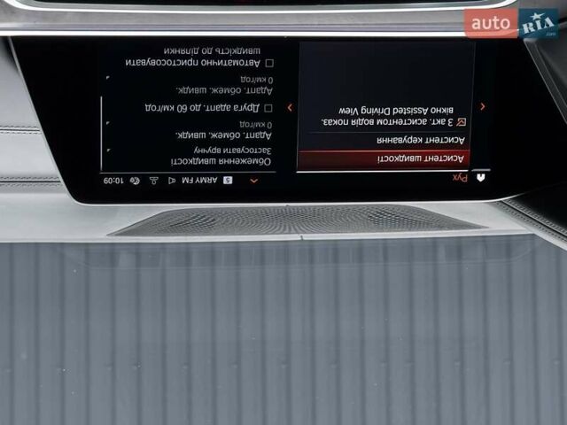 Черный БМВ X7, объемом двигателя 3 л и пробегом 110 тыс. км за 96499 $, фото 122 на Automoto.ua