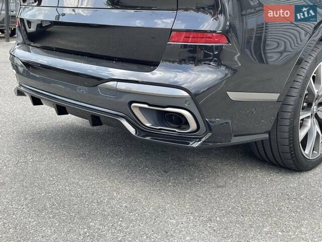 Черный БМВ X7, объемом двигателя 2.99 л и пробегом 29 тыс. км за 106500 $, фото 15 на Automoto.ua
