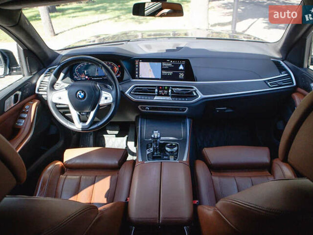 Черный БМВ X7, объемом двигателя 3 л и пробегом 64 тыс. км за 69999 $, фото 56 на Automoto.ua