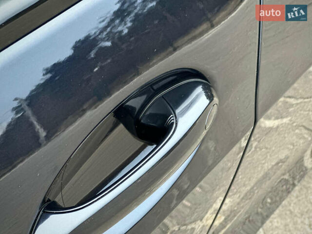 Черный БМВ X7, объемом двигателя 2.99 л и пробегом 41 тыс. км за 89900 $, фото 37 на Automoto.ua