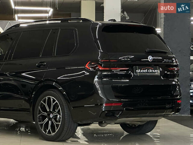 Черный БМВ X7, объемом двигателя 3 л и пробегом 29 тыс. км за 84999 $, фото 13 на Automoto.ua