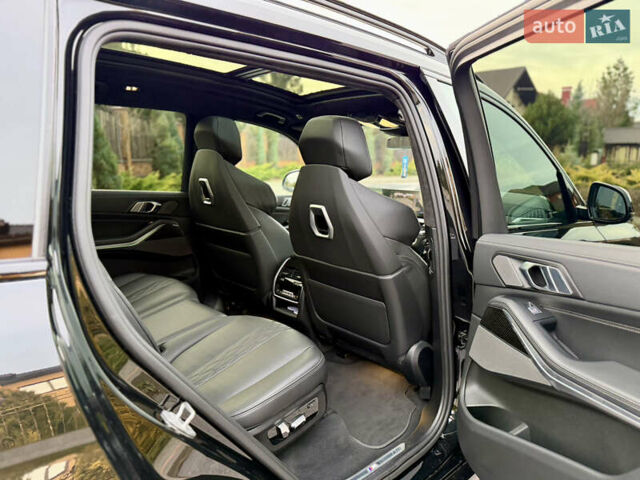 Чорний БМВ X7, об'ємом двигуна 2.99 л та пробігом 61 тис. км за 117000 $, фото 37 на Automoto.ua