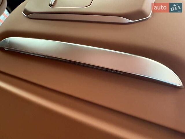 Черный БМВ X7, объемом двигателя 3 л и пробегом 1 тыс. км за 144111 $, фото 3 на Automoto.ua