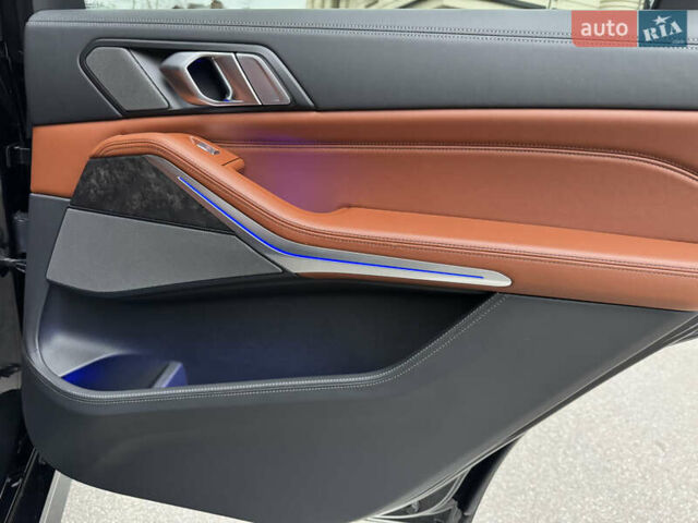Чорний БМВ X7, об'ємом двигуна 2.99 л та пробігом 42 тис. км за 127700 $, фото 35 на Automoto.ua