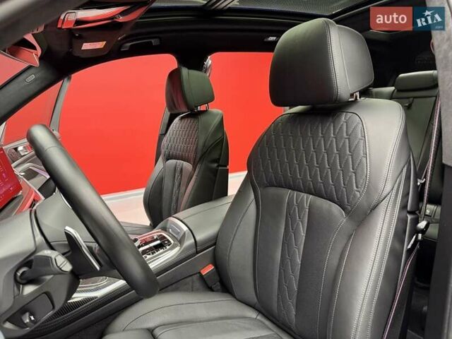 Черный БМВ X7, объемом двигателя 4.4 л и пробегом 61 тыс. км за 137700 $, фото 21 на Automoto.ua