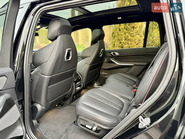 Чорний БМВ X7, об'ємом двигуна 2.99 л та пробігом 61 тис. км за 117000 $, фото 28 на Automoto.ua