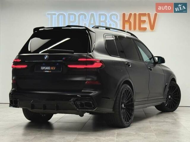 Черный БМВ X7, объемом двигателя 4.39 л и пробегом 25 тыс. км за 155990 $, фото 7 на Automoto.ua