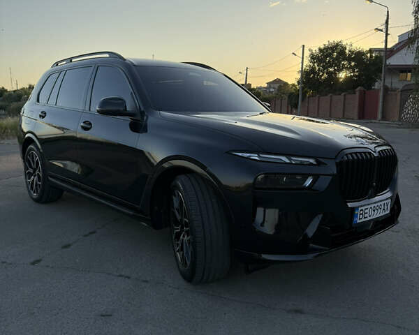 Черный БМВ X7, объемом двигателя 3 л и пробегом 28 тыс. км за 93000 $, фото 10 на Automoto.ua