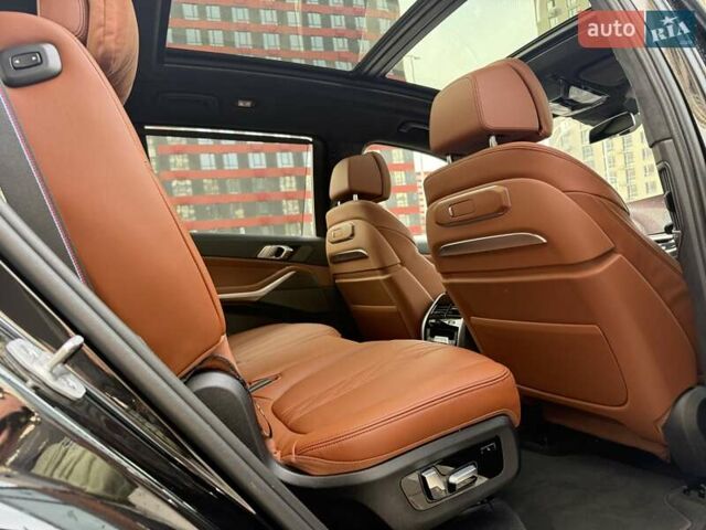 Черный БМВ X7, объемом двигателя 3 л и пробегом 1 тыс. км за 144111 $, фото 11 на Automoto.ua
