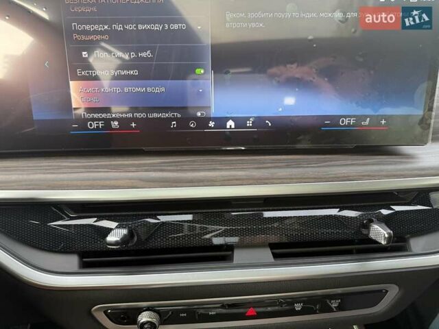 Черный БМВ X7, объемом двигателя 3 л и пробегом 1 тыс. км за 144111 $, фото 54 на Automoto.ua