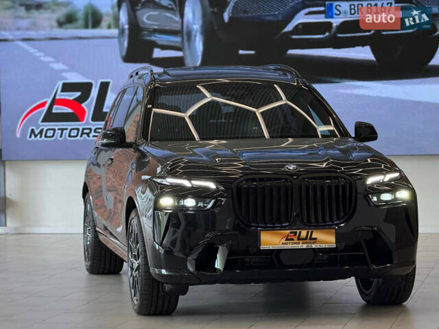 Черный БМВ X7, объемом двигателя 3 л и пробегом 1 тыс. км за 133000 $, фото 2 на Automoto.ua