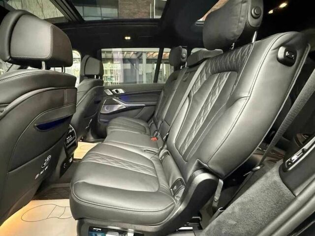 Чорний БМВ X7, об'ємом двигуна 3 л та пробігом 9 тис. км за 76550 $, фото 10 на Automoto.ua