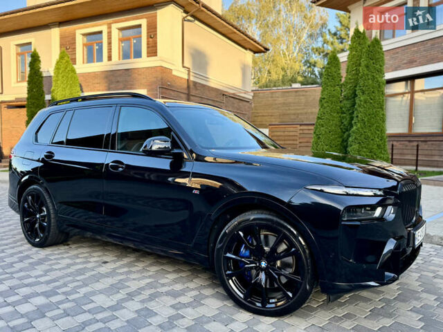 Черный БМВ X7, объемом двигателя 3 л и пробегом 19 тыс. км за 137700 $, фото 3 на Automoto.ua