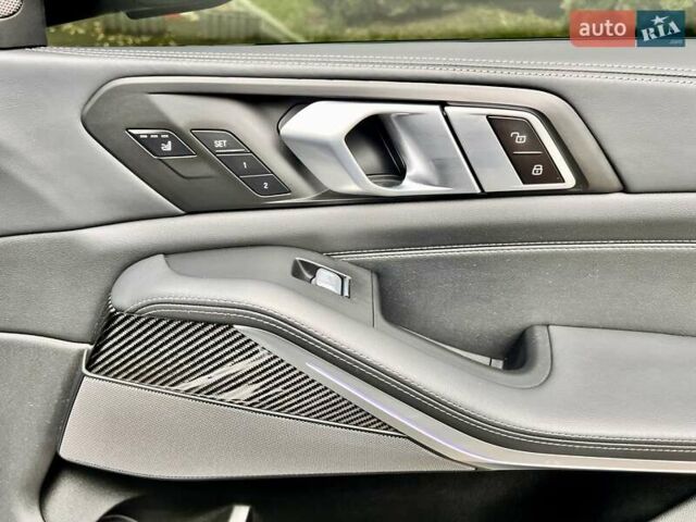 Черный БМВ X7, объемом двигателя 2.99 л и пробегом 33 тыс. км за 129999 $, фото 63 на Automoto.ua