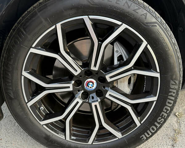 Черный БМВ X7, объемом двигателя 3 л и пробегом 28 тыс. км за 93000 $, фото 34 на Automoto.ua