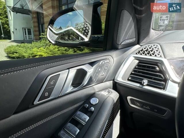 Черный БМВ X7, объемом двигателя 2.99 л и пробегом 33 тыс. км за 140000 $, фото 21 на Automoto.ua