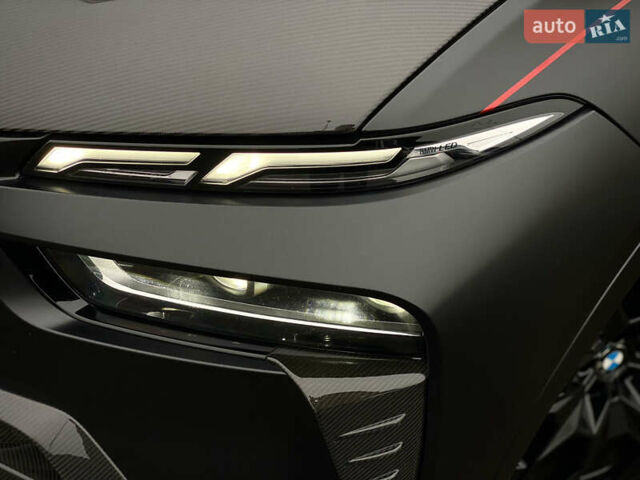 Черный БМВ X7, объемом двигателя 2.99 л и пробегом 50 тыс. км за 142000 $, фото 10 на Automoto.ua