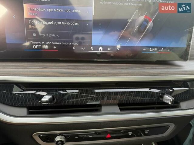 Черный БМВ X7, объемом двигателя 3 л и пробегом 1 тыс. км за 144111 $, фото 65 на Automoto.ua