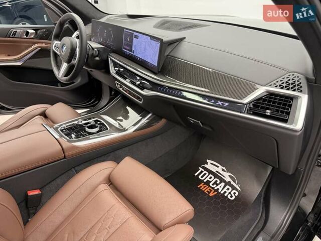 Чорний БМВ X7, об'ємом двигуна 2.99 л та пробігом 32 тис. км за 131800 $, фото 43 на Automoto.ua