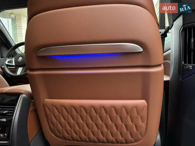 Чорний БМВ X7, об'ємом двигуна 2.99 л та пробігом 42 тис. км за 127700 $, фото 28 на Automoto.ua