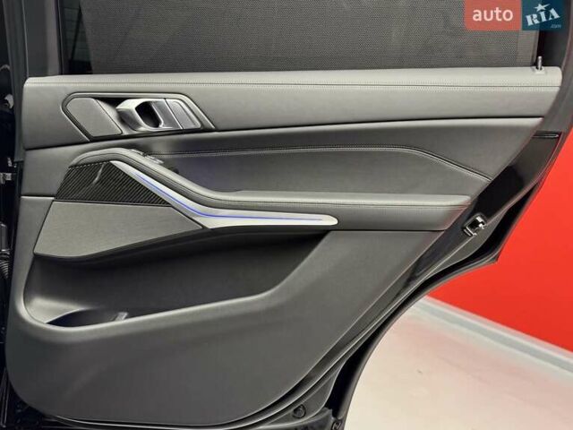 Черный БМВ X7, объемом двигателя 4.4 л и пробегом 61 тыс. км за 137700 $, фото 40 на Automoto.ua