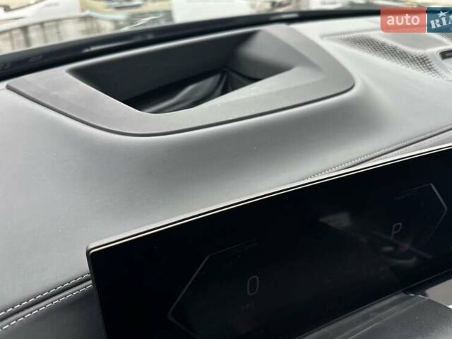 Черный БМВ X7, объемом двигателя 2.99 л и пробегом 10 тыс. км за 145555 $, фото 14 на Automoto.ua