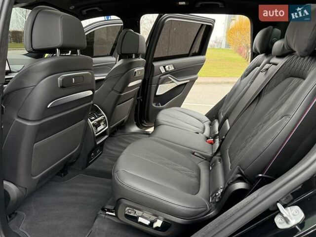 Чорний БМВ X7, об'ємом двигуна 2.99 л та пробігом 38 тис. км за 138900 $, фото 64 на Automoto.ua