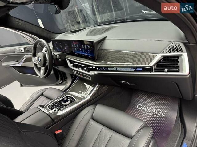 Черный БМВ X7, объемом двигателя 4.4 л и пробегом 61 тыс. км за 137700 $, фото 53 на Automoto.ua