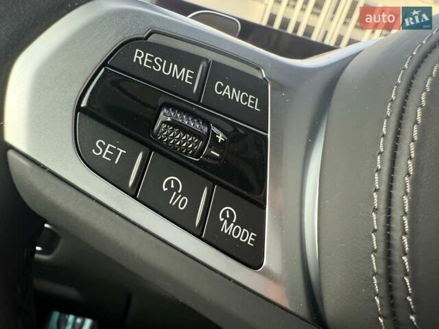 Черный БМВ X7, объемом двигателя 3 л и пробегом 1 тыс. км за 144111 $, фото 48 на Automoto.ua