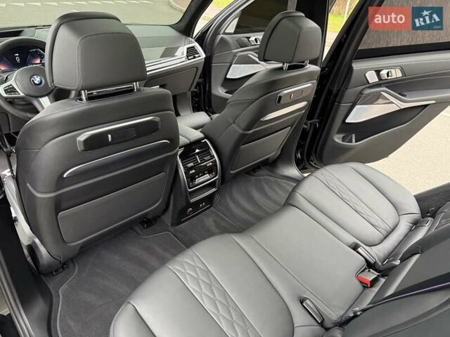 Чорний БМВ X7, об'ємом двигуна 2.99 л та пробігом 38 тис. км за 138900 $, фото 67 на Automoto.ua