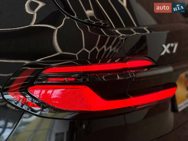 Черный БМВ X7, объемом двигателя 3 л и пробегом 1 тыс. км за 133000 $, фото 11 на Automoto.ua