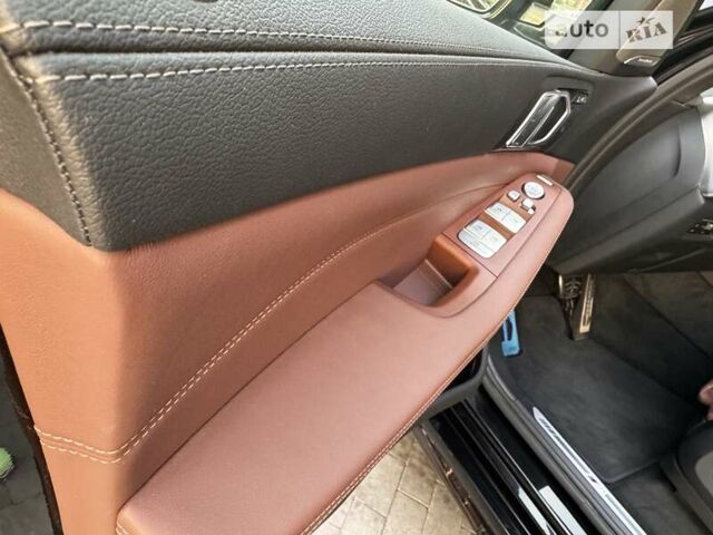 Черный БМВ X7, объемом двигателя 3 л и пробегом 4 тыс. км за 101000 $, фото 92 на Automoto.ua