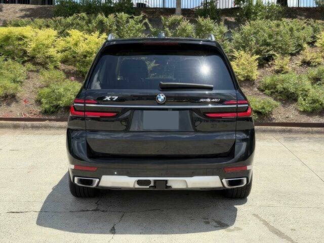 Черный БМВ X7, объемом двигателя 3 л и пробегом 25 тыс. км за 50000 $, фото 6 на Automoto.ua