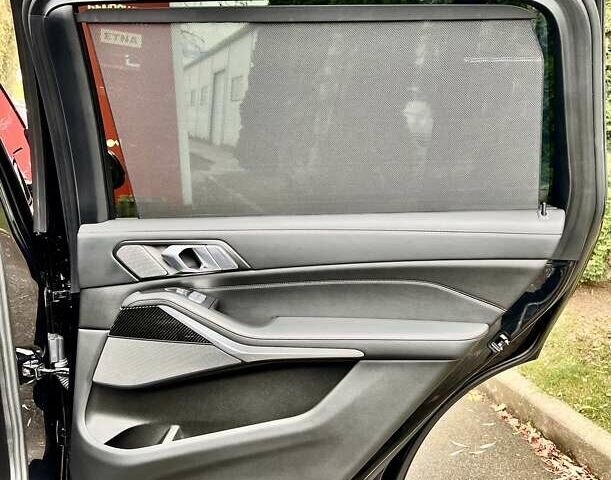 Черный БМВ X7, объемом двигателя 2.99 л и пробегом 33 тыс. км за 129999 $, фото 57 на Automoto.ua