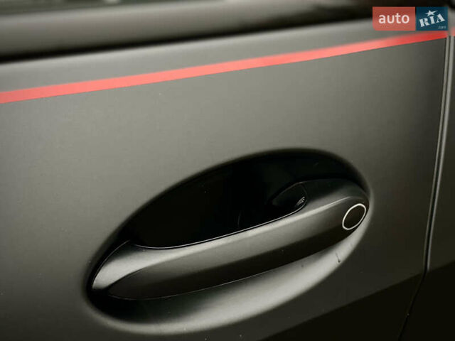 Черный БМВ X7, объемом двигателя 2.99 л и пробегом 50 тыс. км за 142000 $, фото 15 на Automoto.ua