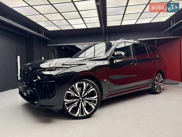 Черный БМВ X7, объемом двигателя 4.4 л и пробегом 61 тыс. км за 137700 $, фото 7 на Automoto.ua