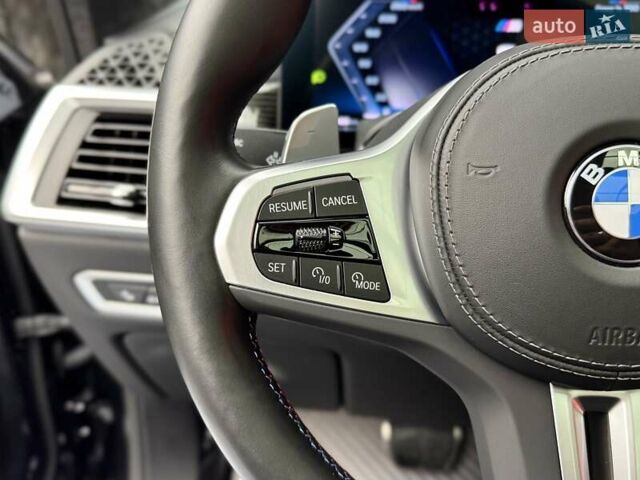 Черный БМВ X7, объемом двигателя 4.4 л и пробегом 61 тыс. км за 137700 $, фото 24 на Automoto.ua