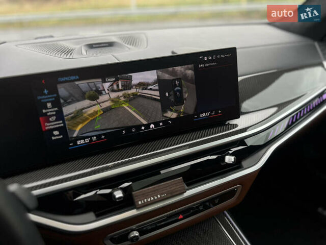 Черный БМВ X7, объемом двигателя 4.39 л и пробегом 20 тыс. км за 149500 $, фото 18 на Automoto.ua