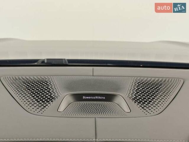 Черный БМВ X7, объемом двигателя 4.39 л и пробегом 25 тыс. км за 155990 $, фото 72 на Automoto.ua