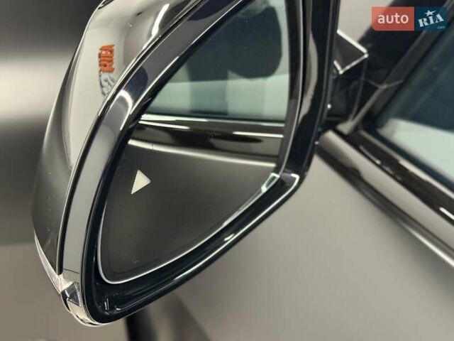 Черный БМВ X7, объемом двигателя 4.39 л и пробегом 25 тыс. км за 155990 $, фото 75 на Automoto.ua