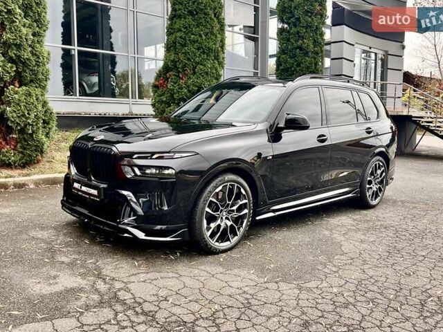Черный БМВ X7, объемом двигателя 2.99 л и пробегом 33 тыс. км за 129999 $, фото 6 на Automoto.ua