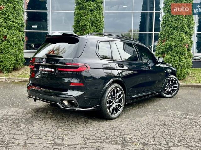 Черный БМВ X7, объемом двигателя 2.99 л и пробегом 33 тыс. км за 129999 $, фото 3 на Automoto.ua