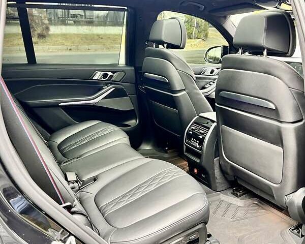 Черный БМВ X7, объемом двигателя 2.99 л и пробегом 33 тыс. км за 129999 $, фото 59 на Automoto.ua