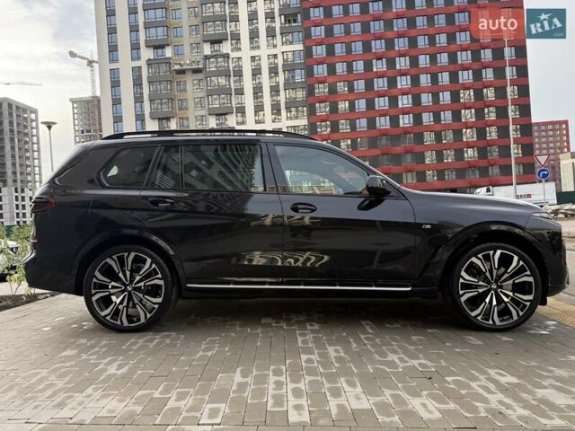 Черный БМВ X7, объемом двигателя 3 л и пробегом 1 тыс. км за 144111 $, фото 33 на Automoto.ua